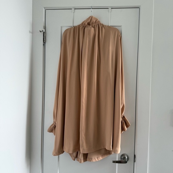 Maison Margiela MM6 tan off-the-shoulder knee-length oversized dress - One size - Picture 8 of 8